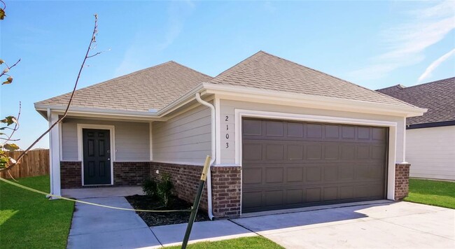 property at 2103 Crimson Lake Blvd