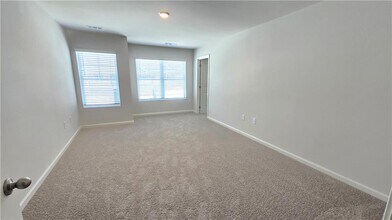 3090 Greyton Dr in Buford, GA - Building Photo - Building Photo