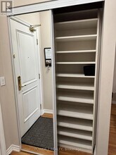 9235 Jane St in Vaughan, ON - Building Photo - Building Photo