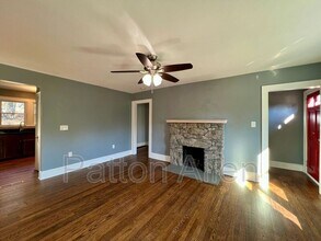 20 Bell Rd in Asheville, NC - Building Photo - Building Photo