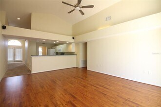 2313 Colony Club Dr in Lakeland, FL - Building Photo - Building Photo