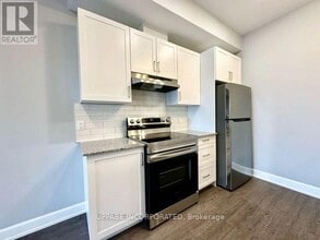 2380-2380 Cléroux Crescent in Ottawa, ON - Building Photo - Building Photo