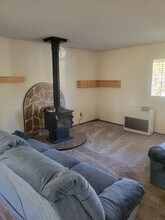 705 E 5th St in Alturas, CA - Building Photo - Building Photo