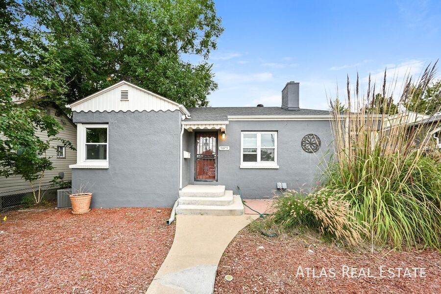 5025 Beach Ct in Denver, CO - Building Photo