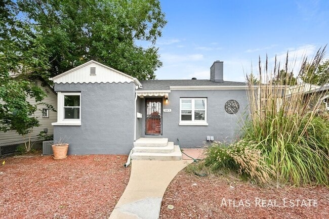 property at 5025 Beach Ct