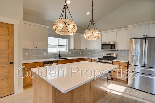1270 Tamarindo Ln in Hayden, ID - Building Photo - Building Photo