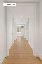 301 E 81st St in New York, NY - Building Photo - Building Photo