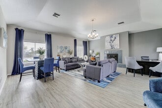 The Flats at Veranda Ridge in Texas City, TX - Building Photo - Building Photo