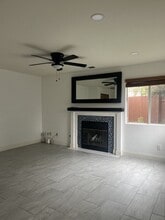 4219 Breezy Glen Dr in Santa Maria, CA - Building Photo - Building Photo