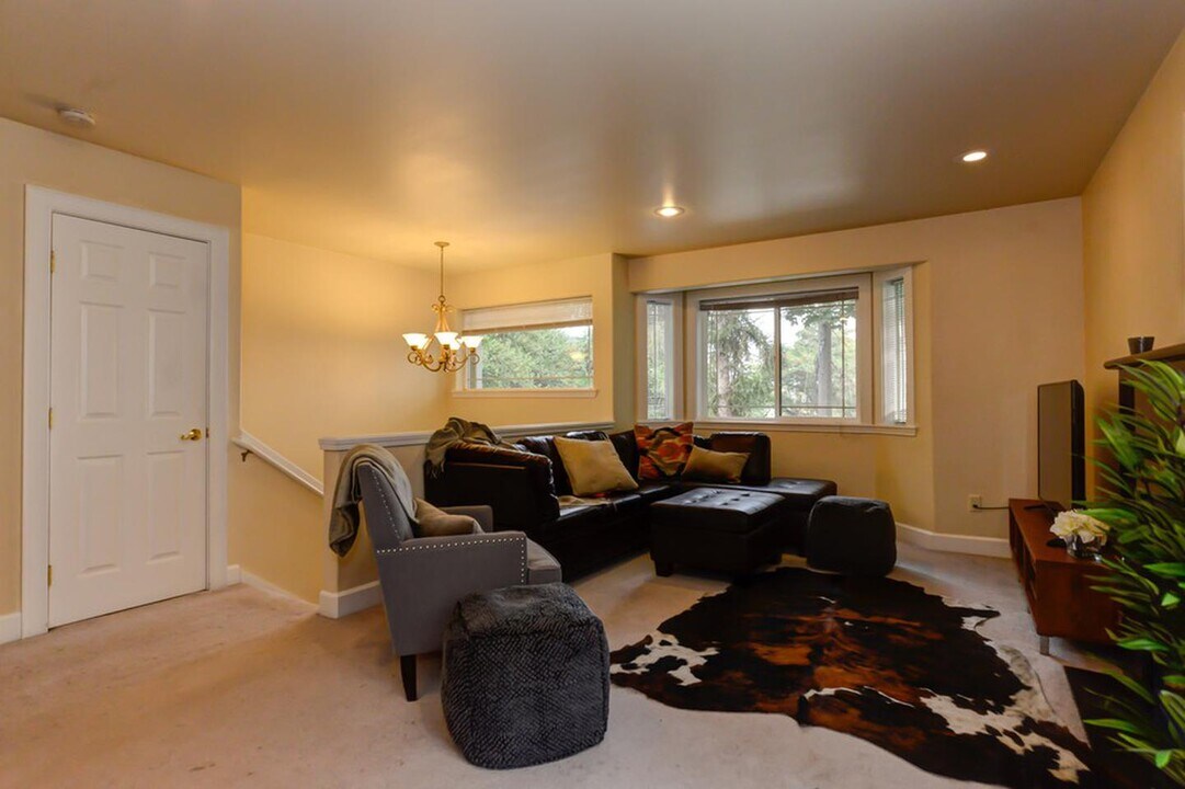 2900 S Court St in Seattle, WA - Building Photo