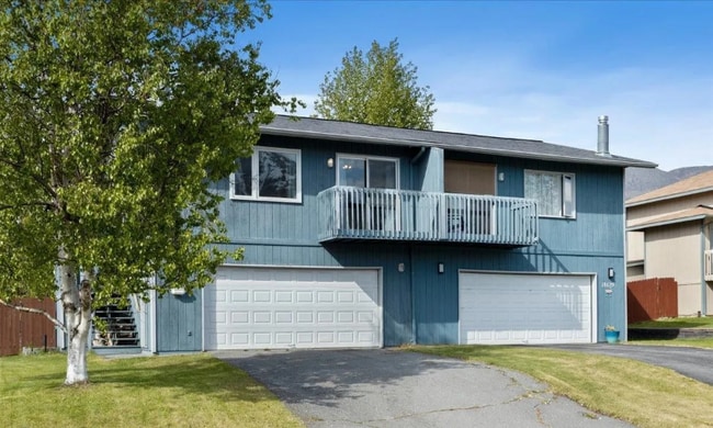 property at 18621 N Lowrie Loop