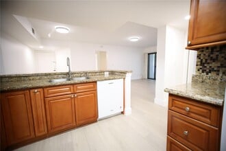 9200 W Atlantic Blvd in Coral Springs, FL - Building Photo - Building Photo