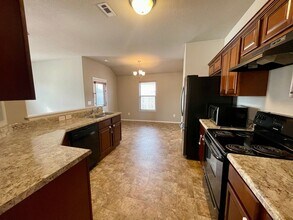 3833 Sanday Ave in Springdale, AR - Building Photo - Building Photo