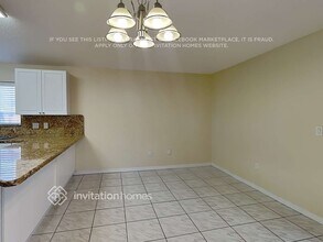 10121 NW 127th Terrace in Hialeah, FL - Building Photo - Building Photo