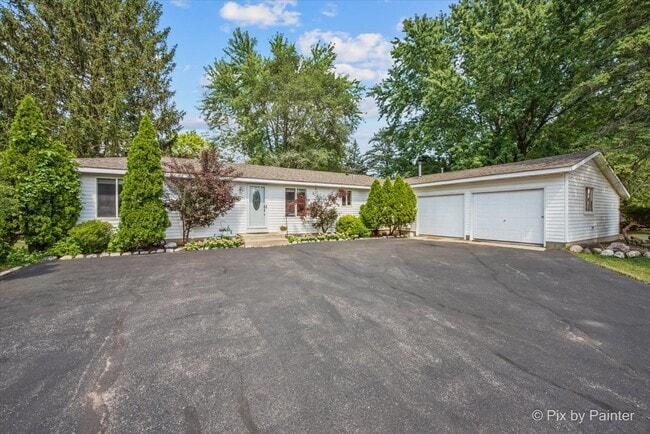 3500 Biscayne Rd in McHenry, IL - Building Photo - Building Photo