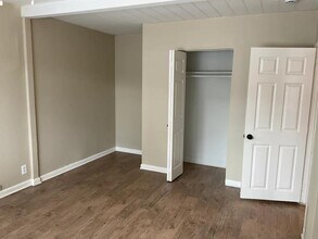 7516 Cartwright Ave in Los Angeles, CA - Building Photo - Building Photo