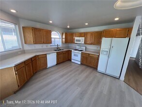 7309 La Mona Ct in Las Vegas, NV - Building Photo - Building Photo