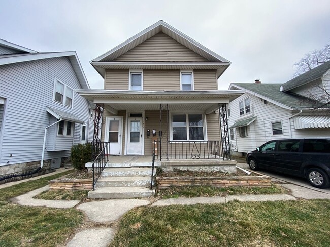 property at 1814 St Joseph Blvd