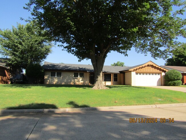 property at 4120 NW Currell Dr