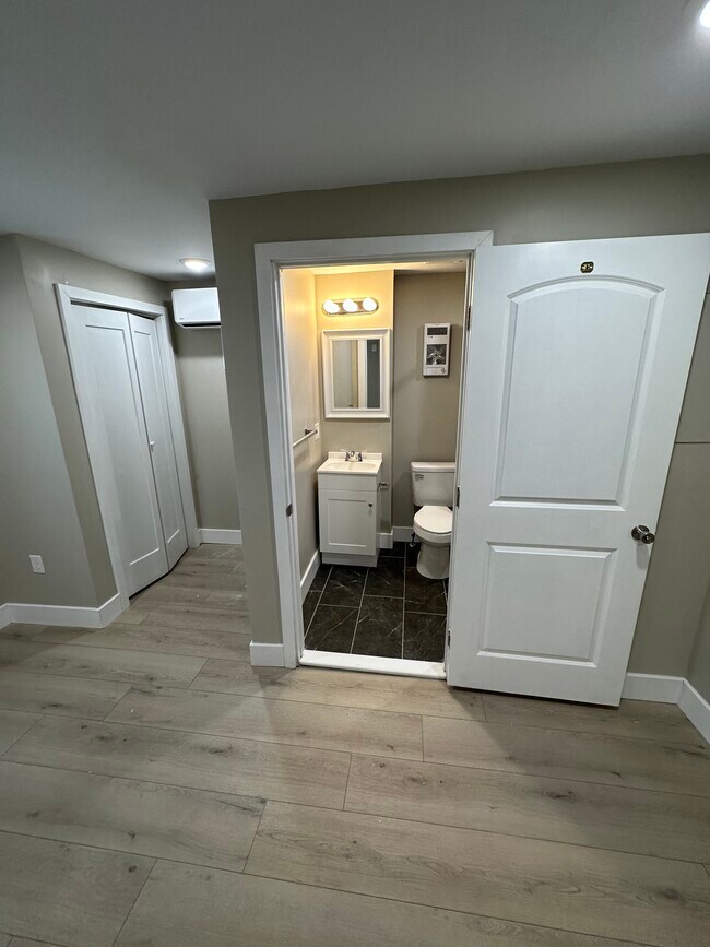 4703 Penn St, Unit 1st Floor - A1 in Philadelphia, PA - Building Photo - Building Photo