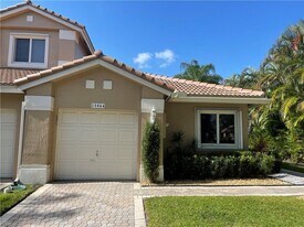 15864 SW 10th St in Pembroke Pines, FL - Building Photo