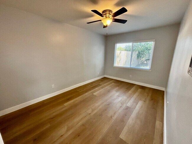 3168-3170 Mandan Way in San Diego, CA - Building Photo - Building Photo