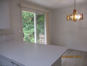 821 Val Vista Dr in Montesano, WA - Building Photo - Building Photo