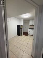 41 Broadbridge Dr in Toronto, ON - Building Photo - Building Photo