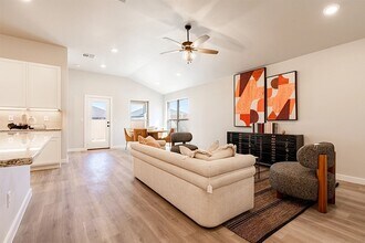 3526 Turner Ave in Lubbock, TX - Building Photo - Building Photo