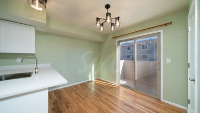 5330 Solar Ridge Dr in Colorado Springs, CO - Building Photo - Building Photo