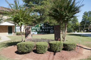 Pine Ridge Villas Apartments