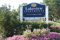 Lakeview Apartments photo'