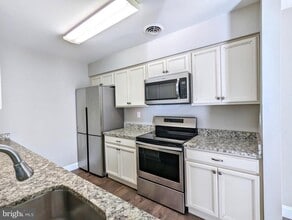 54 Piccadilly Cir in Doylestown, PA - Building Photo - Building Photo