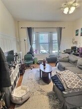 1496 Beacon St, Unit 14 in Brookline, MA - Building Photo - Building Photo