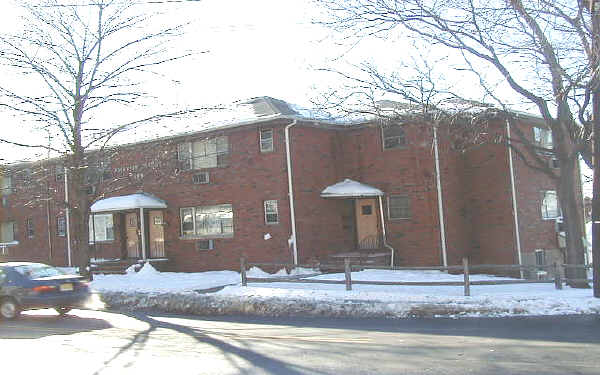 Fairview Gardens in Fairview, NJ - Foto de edificio