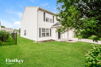 3119 Hemlock Way in Indianapolis, IN - Building Photo - Building Photo