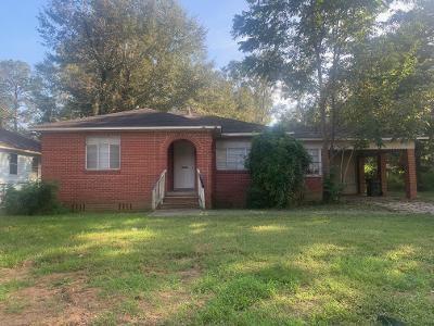 255 Fourth Ave in Chickasaw, AL - Foto de edificio