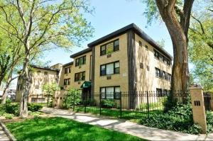 1844 W Birchwood Ave in Chicago, IL - Building Photo