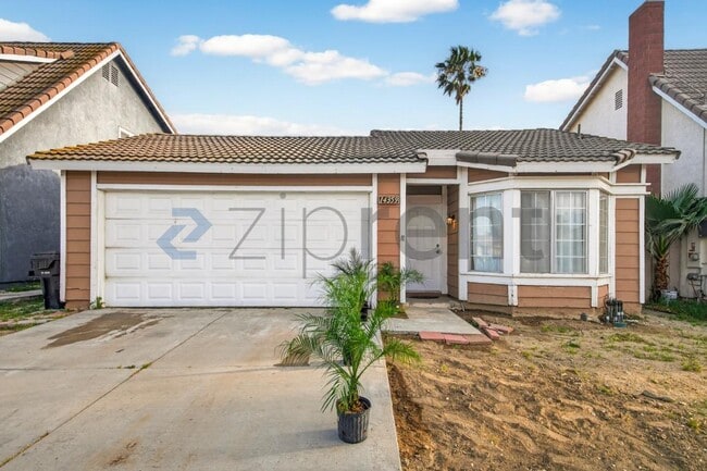 property at 14359 Parkwood Dr