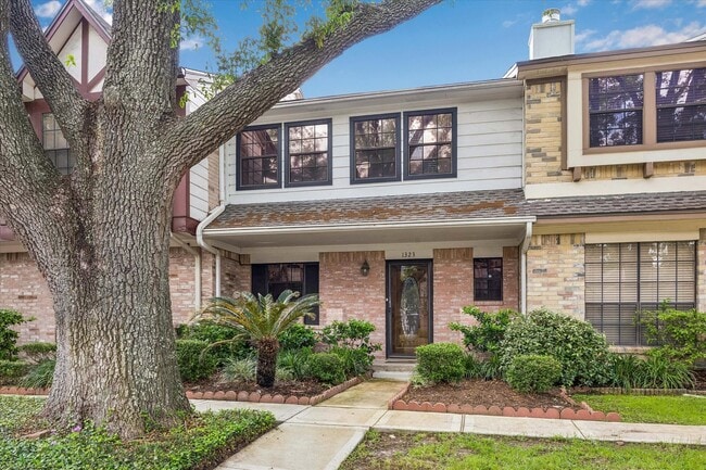 property at 1323 Reddleshire Ln