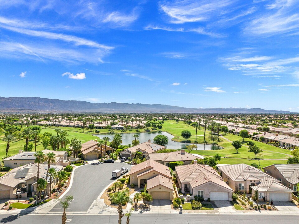 44718 Alexandria Vale in Indio, CA - Building Photo