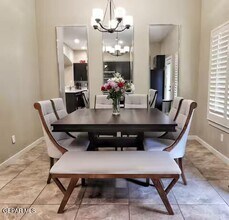 6085 Stone Wash St in El Paso, TX - Foto de edificio - Building Photo