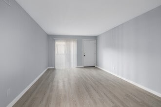 Renewal Heights Apartments in St. Louis, MO - Building Photo - Interior Photo