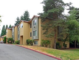 Woodcreek Lane Apartments in Woodinville, WA - Building Photo