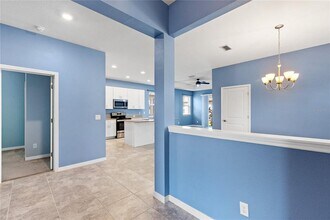 8561 Whispering St in Sarasota, FL - Building Photo - Building Photo