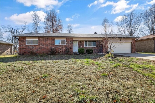 property at 1306 W Bonnie Ln