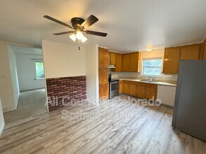 1515 Eagle View Dr in Colorado Springs, CO - Foto de edificio - Building Photo