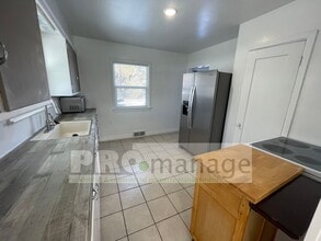 997 S University Ave in Blackfoot, ID - Building Photo - Building Photo