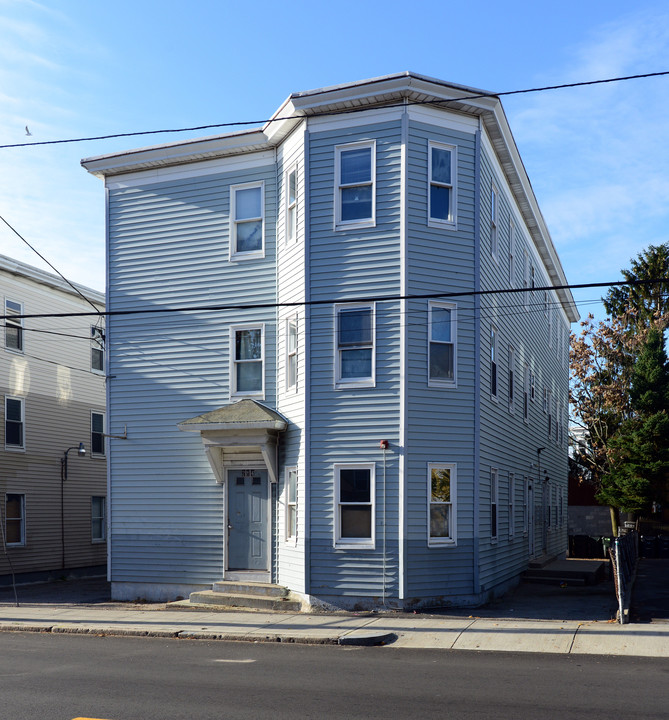 284 Manton Ave in Providence, RI - Foto de edificio