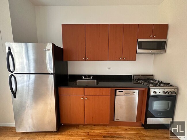 PERFECT West Village 1 Bedroom - WON'T LAS in New York, NY - Building Photo - Building Photo